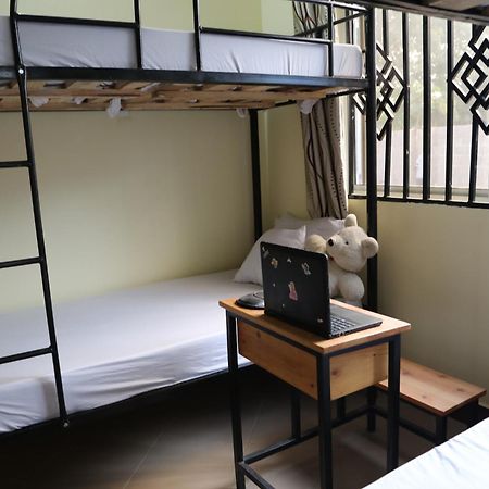 Pearl Lulu Modern Bnb Homestay Dar es Salaam Kamer foto