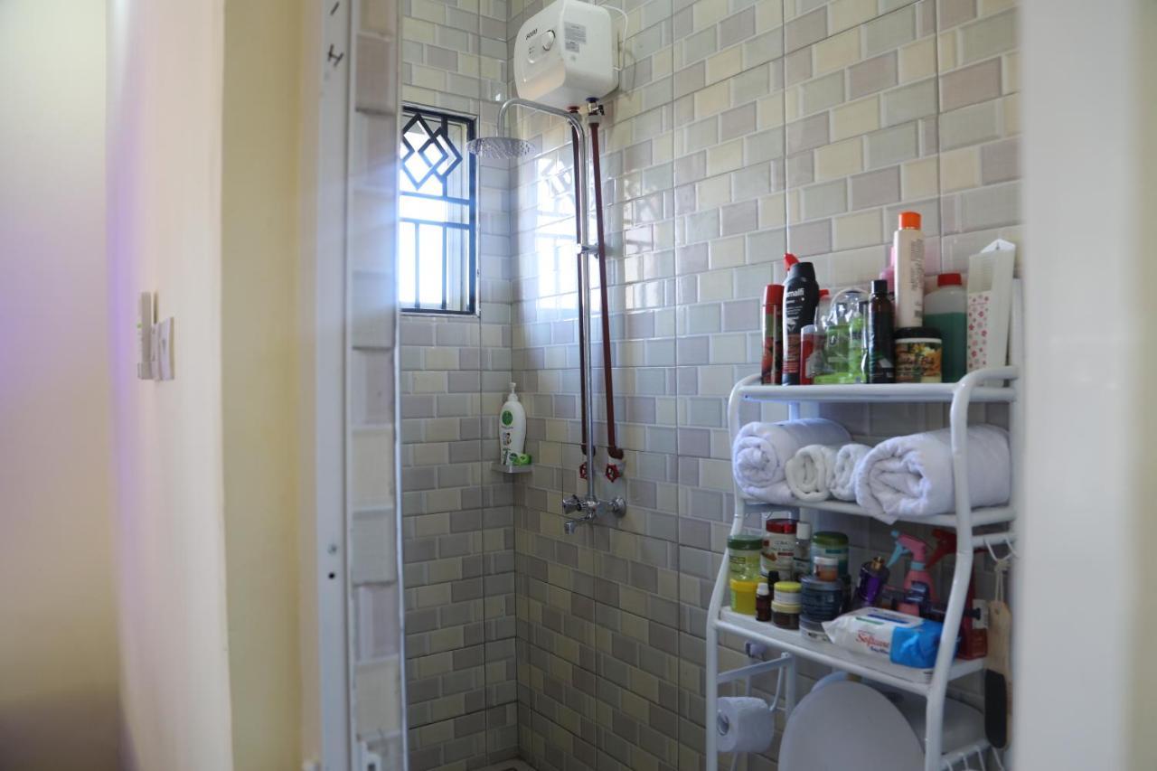 Pearl Lulu Modern Bnb Homestay Dar es Salaam Buitenkant foto
