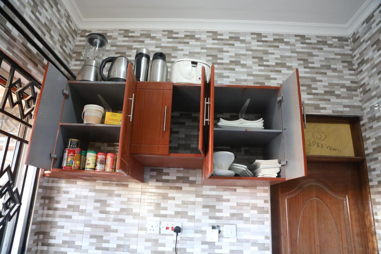 Pearl Lulu Modern Bnb Homestay Dar es Salaam Buitenkant foto