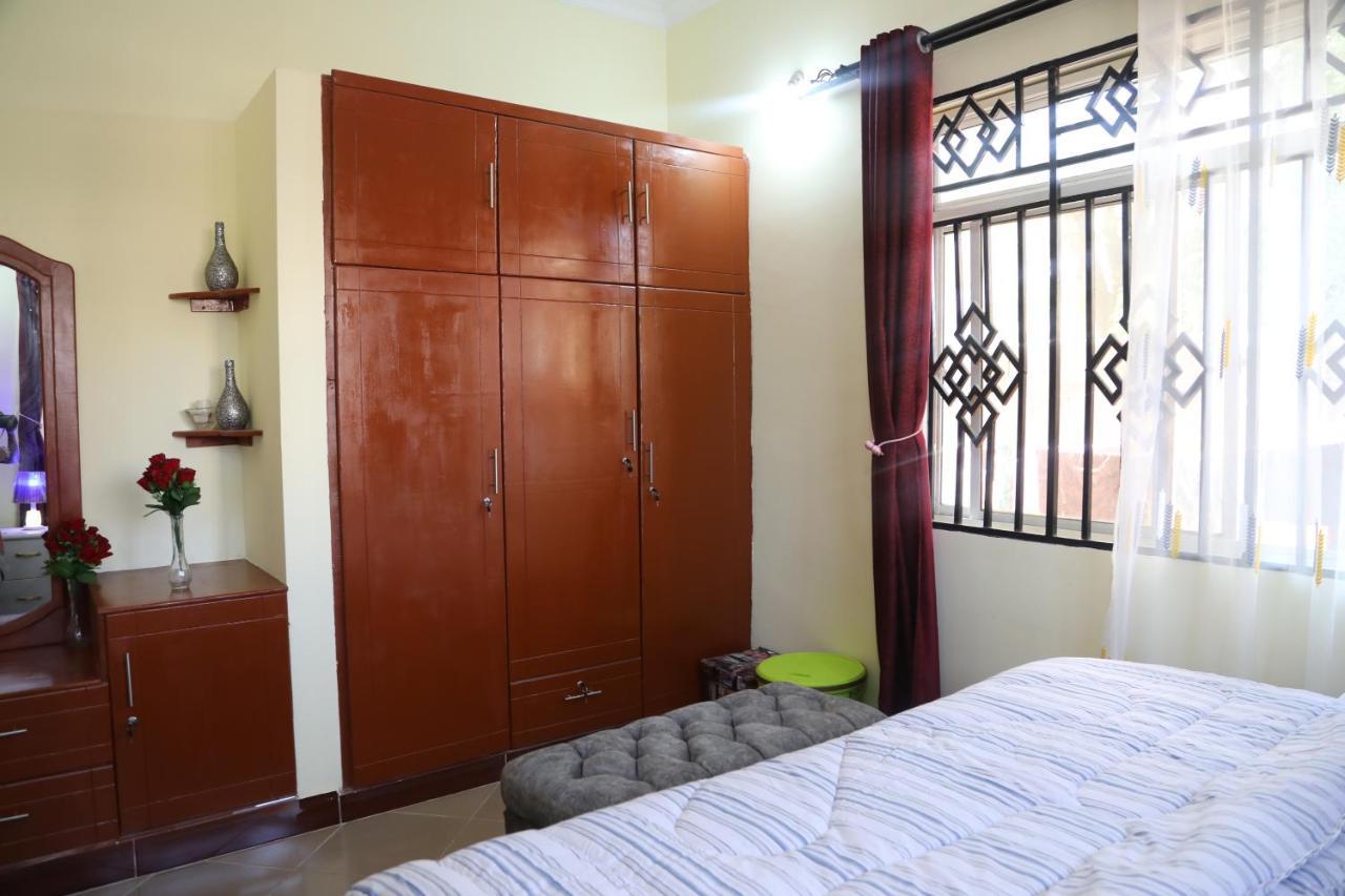 Pearl Lulu Modern Bnb Homestay Dar es Salaam Buitenkant foto