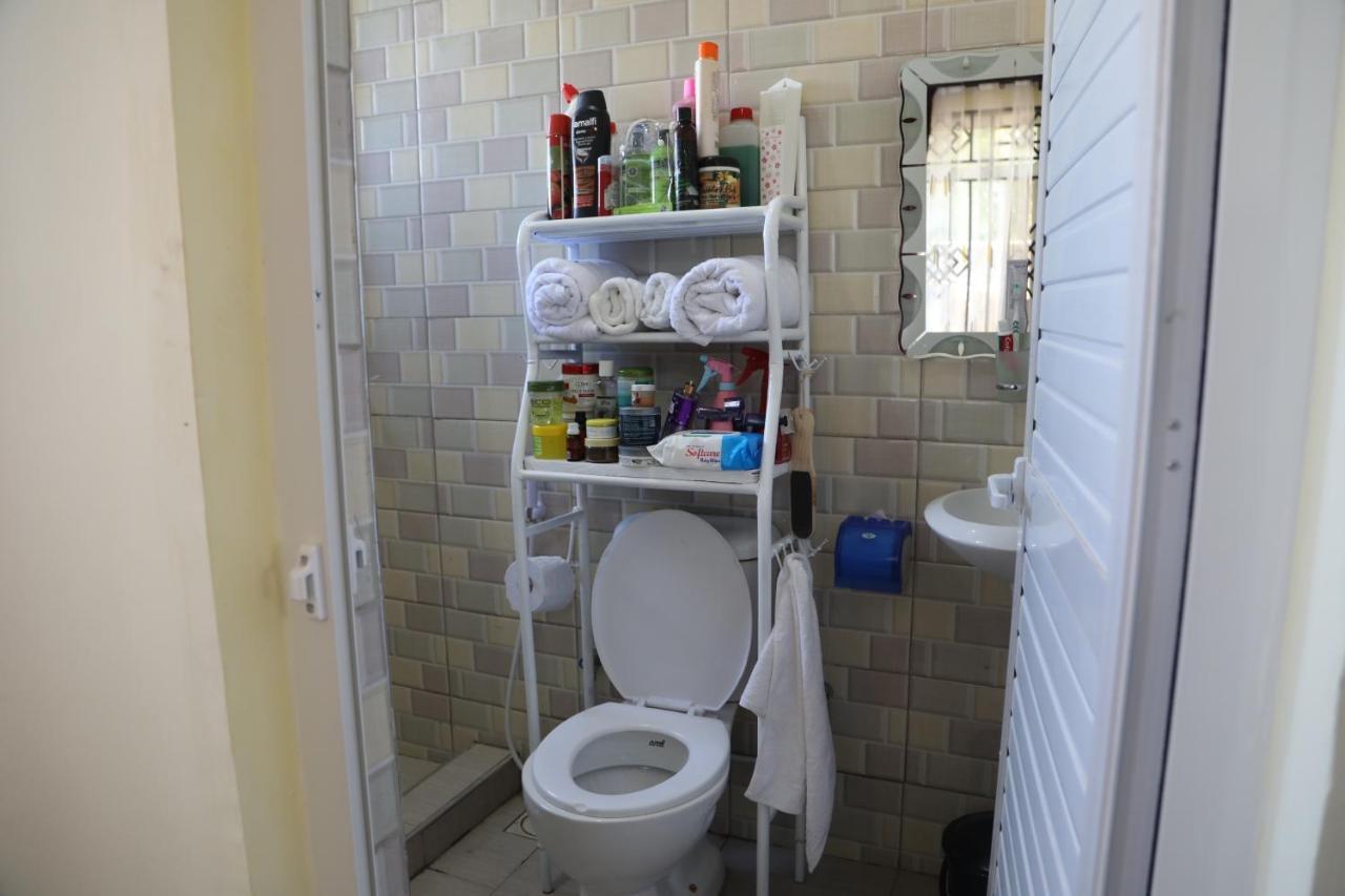 Pearl Lulu Modern Bnb Homestay Dar es Salaam Buitenkant foto