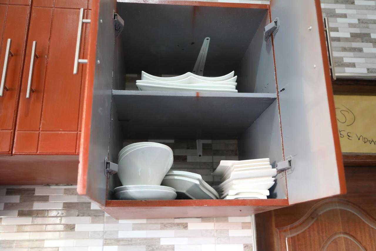 Pearl Lulu Modern Bnb Homestay Dar es Salaam Buitenkant foto